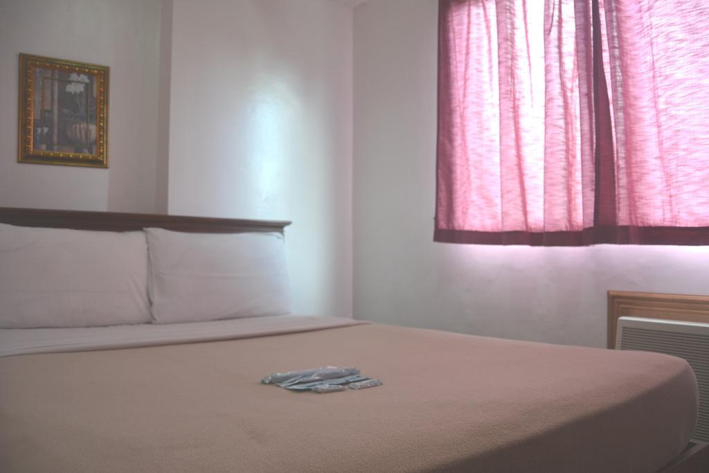 Isabelle Royale Paranaque Paranaque City 外观 照片