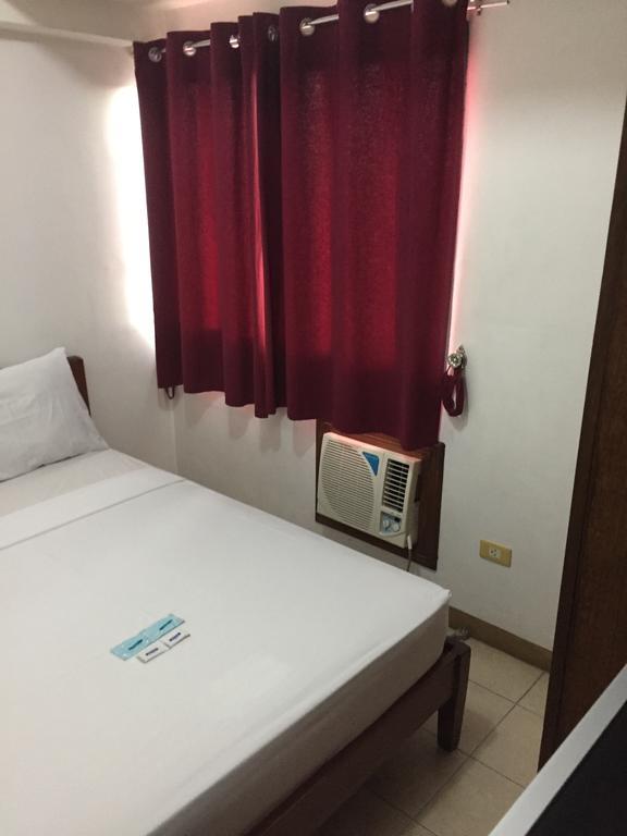 Isabelle Royale Paranaque Paranaque City 外观 照片